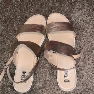 COPY - Gold/tan inched heel sandals